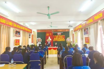 HỘI NGHỊ KIỂM ĐIỂM, ĐÁNH GIÁ – XẾP LOẠI CHẤT LƯỢNG CHI BỘ, ĐẢNG VIÊN CHI BỘ TRƯỜNG MẦM NON LIÊN SƠN NĂM 2025